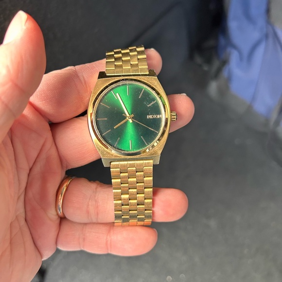 NIXON green face watch- Used - Picture 2 of 4